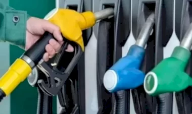 Benzin ve motorine bir zam daha geldi!