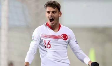 Enes Ünal Kimdir? Enes Ünal Nereli ? Enes Ünal Nerede Oynuyor ?