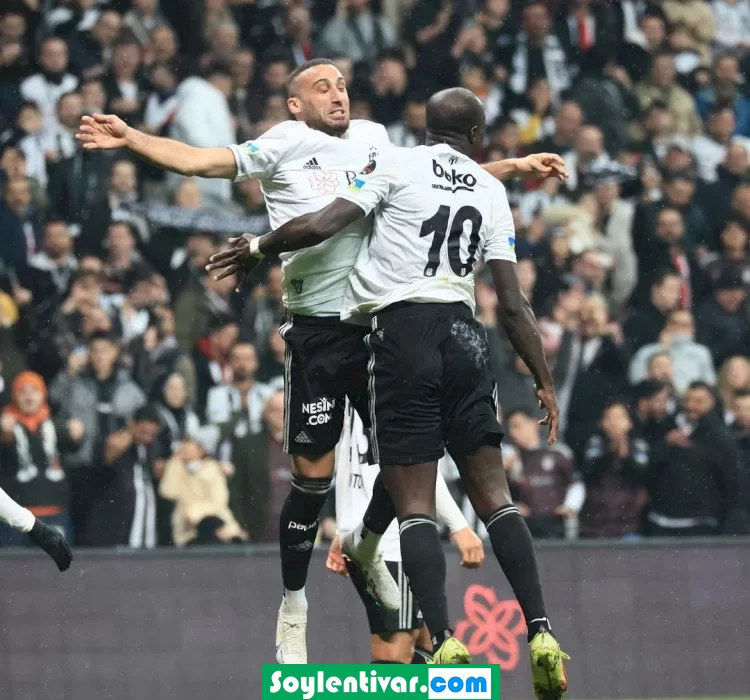 Beşiktaş kazanmaya devam ediyor! Aboubakar 2 yıl sonra Vodafone park'ta forma giydi!