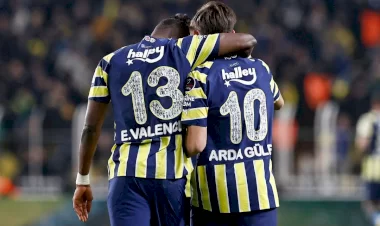 Enner Valencia attı, Fenerbahçe Çoştu! Fenerbahçe Kadıköyde seyircisine şov yaptı