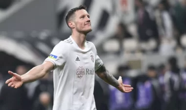 Wout Weghorstun Manchester Uniteda transfer iddiaları