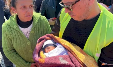Ahbapın kurucusu Haluk Levent enkazdan çıkartılan 10 günlük bebeğin ismini koydu