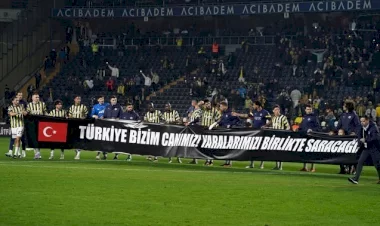 Fenerbahçe erteleme maçında Konyasporu rahat geçti