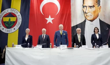 Fenerbahçenin Divan Kurulu Toplantısı sona erdi. Fenerbahçeden rakiplere ve TFFna sert tepki!
