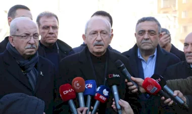 Kemal Kılıçdaroğlu SPK önünde, Başkan İstifa et