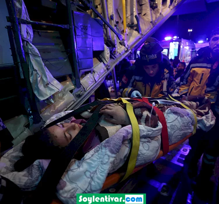 Malatyadaki depremde yaralanan 41 kişi askeri uçaklarla İstanbula getirildi.