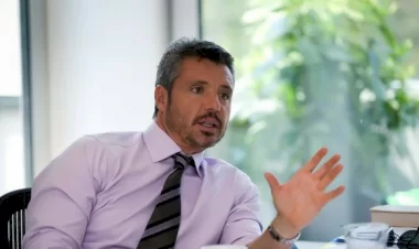 Sadettin Sarandan Hükümet İstifa tezahüratları ile ilgili açıklama