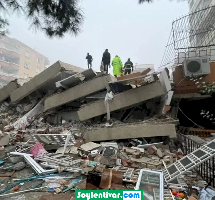 Türkiyeyi sarsan felakette beşinci gün... Deprem felaketinde can kaybı 17 bin 674...