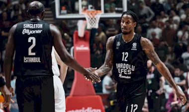 Anadolu Efesten kritik mağlubiyet! Kızılyıldız-Anadolu Efes ÖZET