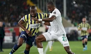 Fenerbahçe geriye düştüğü maçta kazanmayı bildi! Alanyaspor-Fenerbahçe ÖZET