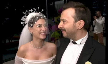 Hazal Kaya eşi Ali Atayın sosyal medya hesabının çalındığını duyurdu