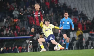 Fenerbahçeden kritik galibiyet! Karagümrük-Fenerbahçe ÖZET