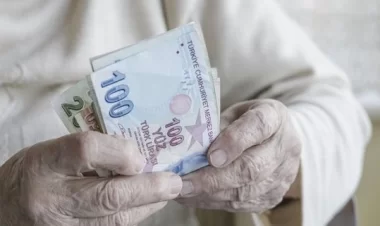 Emekli maaşı ne kadar olacak? En düşük emekli ne kadar maaş alacak?
